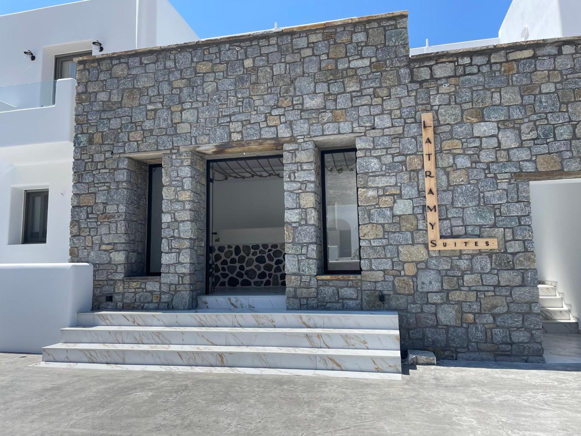 Latramys Suites Mikri Vigla Exteriér fotografie